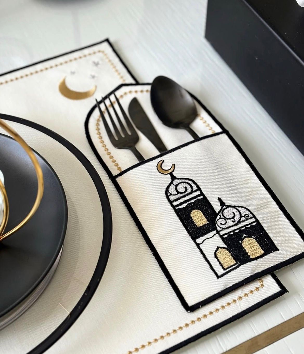 fef9ecb0-033b-4808-aaad-f18ebc4e8a99