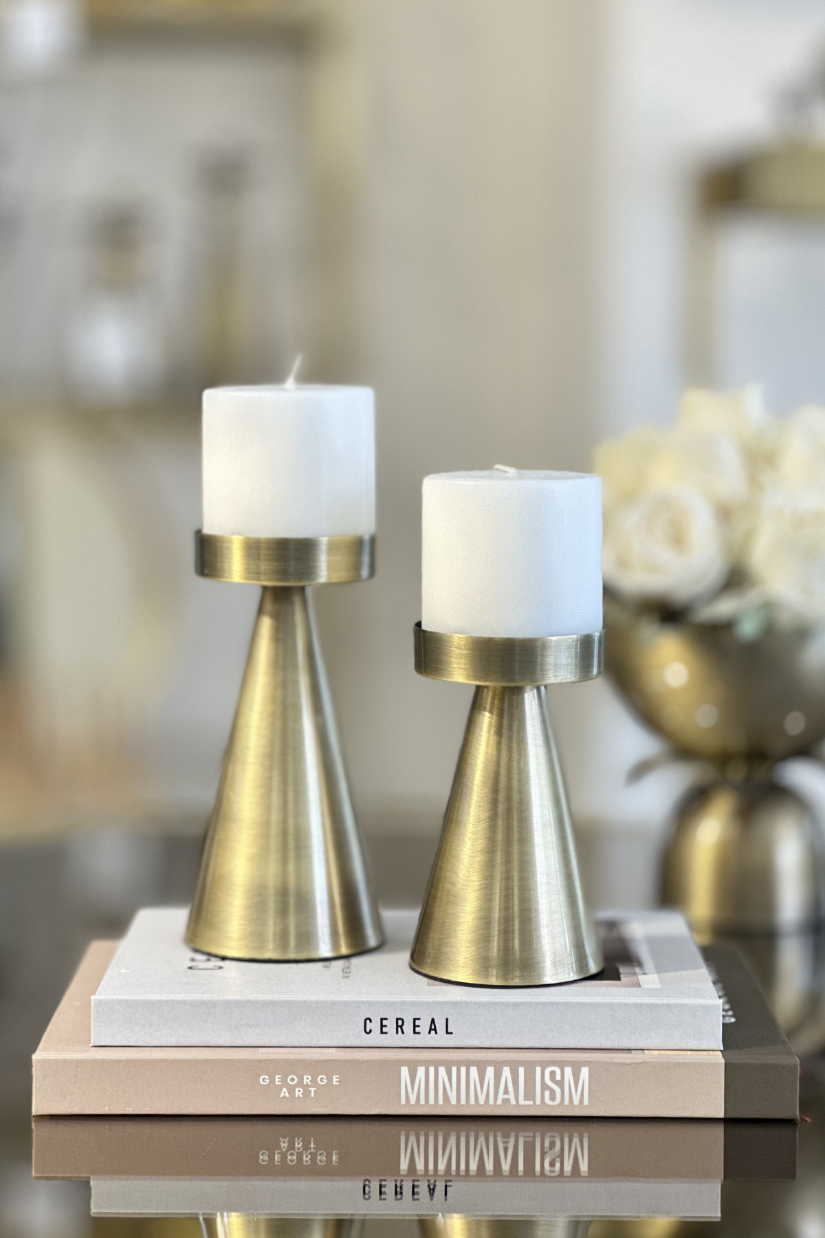 Alya metal candle holder, aged finish