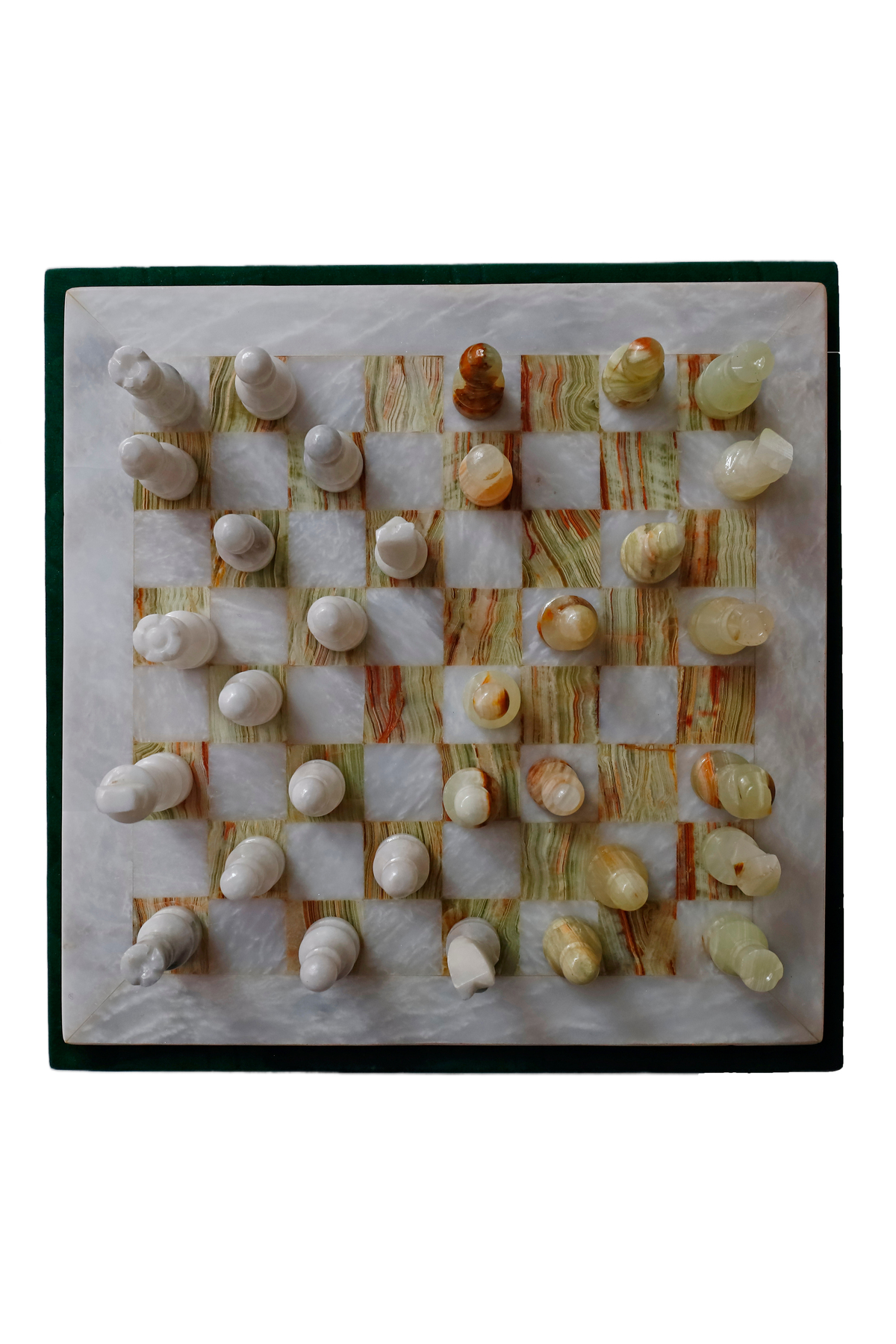 Green onyx chess set with gift box, 30 × 30 cm