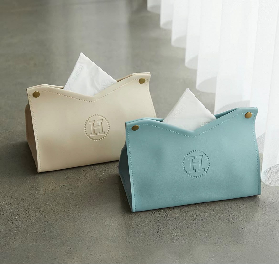 H-embossed leather tissue box cover H-embossed leather tissue box cover